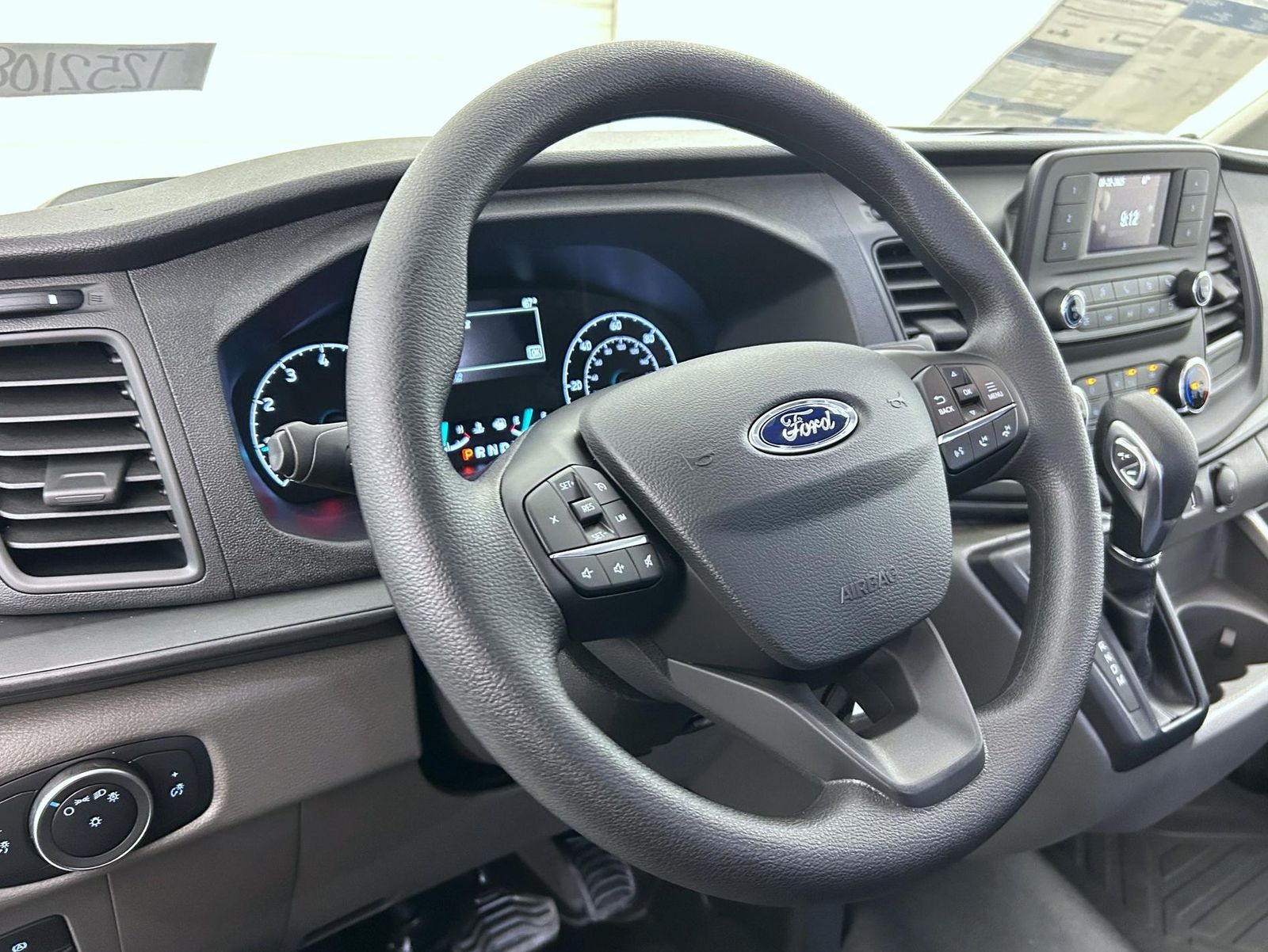 2025 Ford Transit photo 8