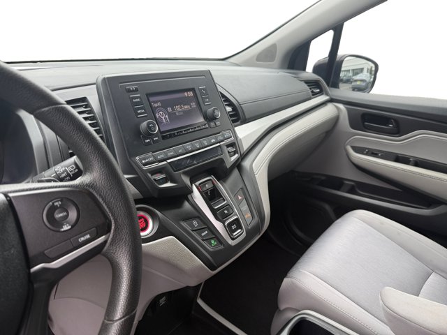 2020 Honda Odyssey LX photo 11