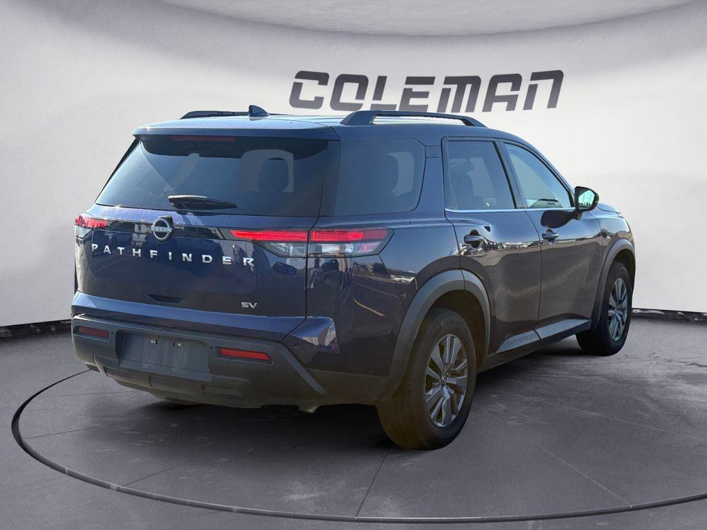 2024 Nissan Pathfinder SV photo 4