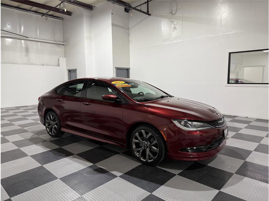 2016 Chrysler 200 S