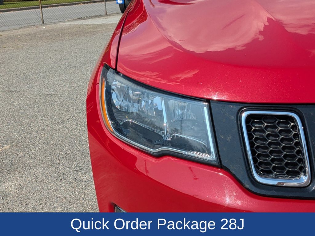 2020 Jeep Compass Latitude photo 9