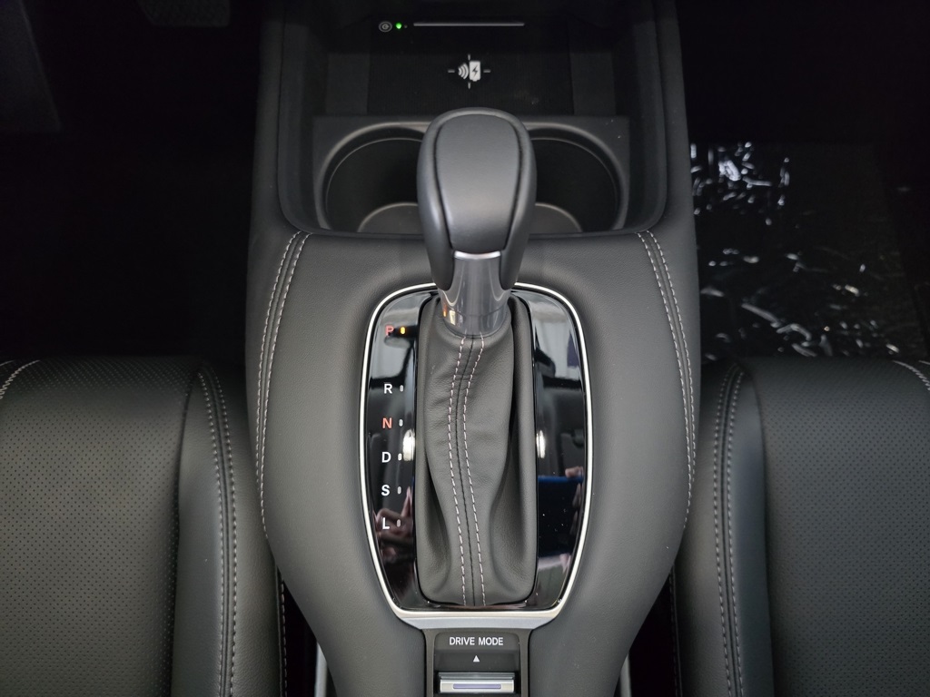 2026 Honda HR-V EX-L photo 24
