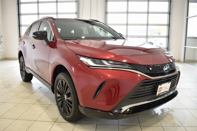 2023 Toyota Venza Nightshade's photo