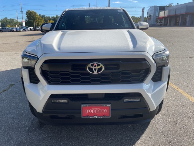 2025 Toyota Tacoma TRD Off-Road 4x4 Double Cab photo 2
