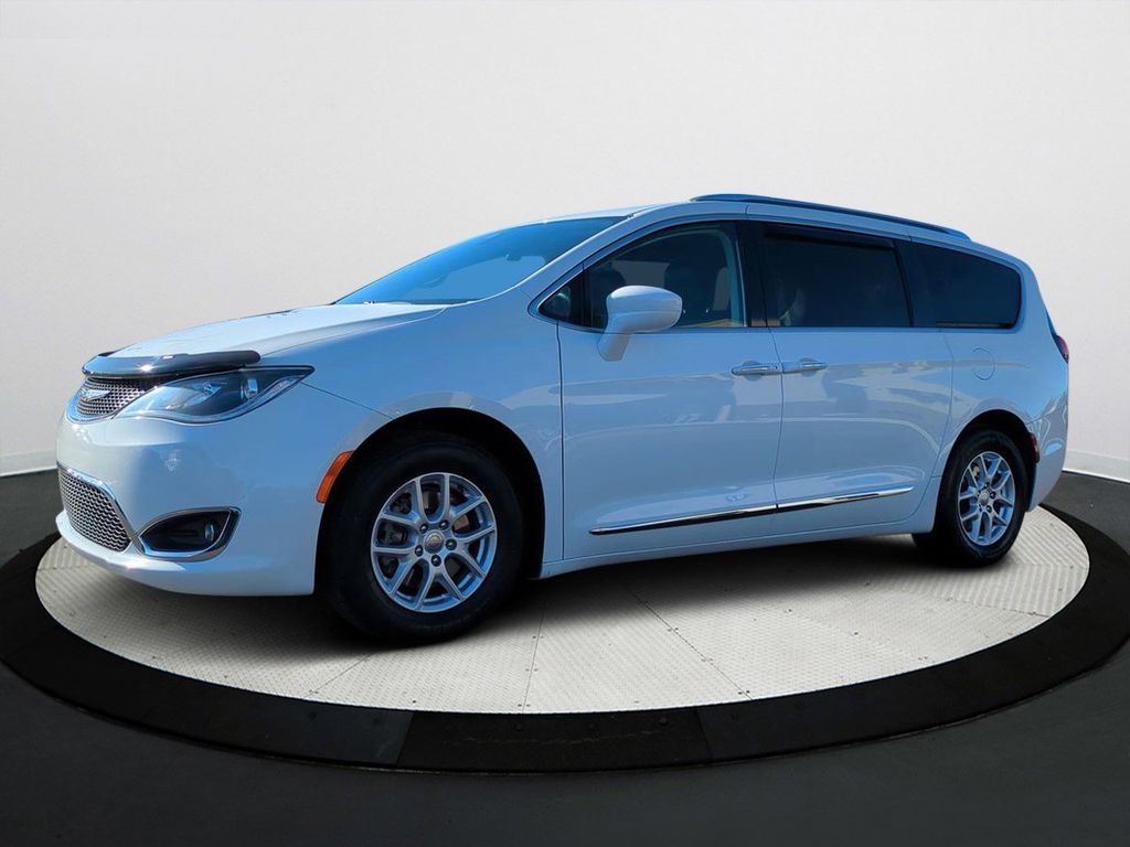 2020 Chrysler Pacifica Touring L
