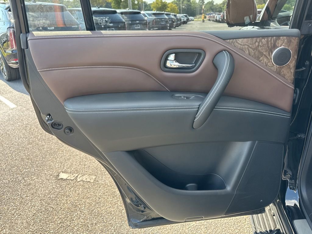 2021 Infiniti QX80 Premium Select photo 14