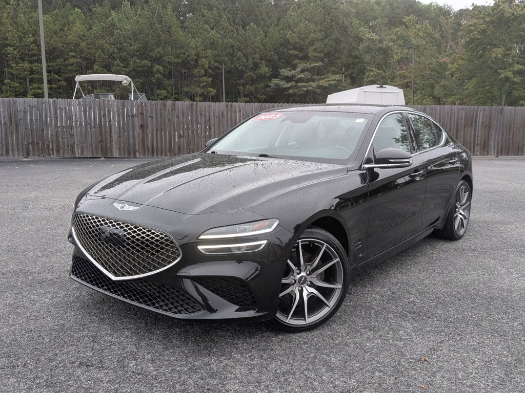 2023 GENESIS G70 Standard's photo