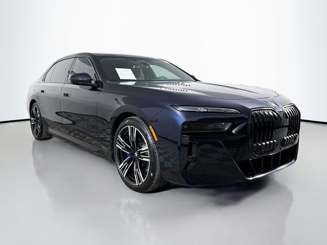 2024 BMW 7 Series 760i's photo