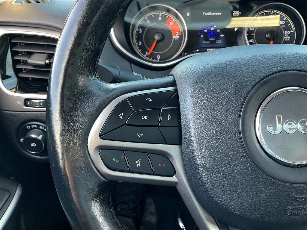 2019 Jeep Cherokee Limited photo 22