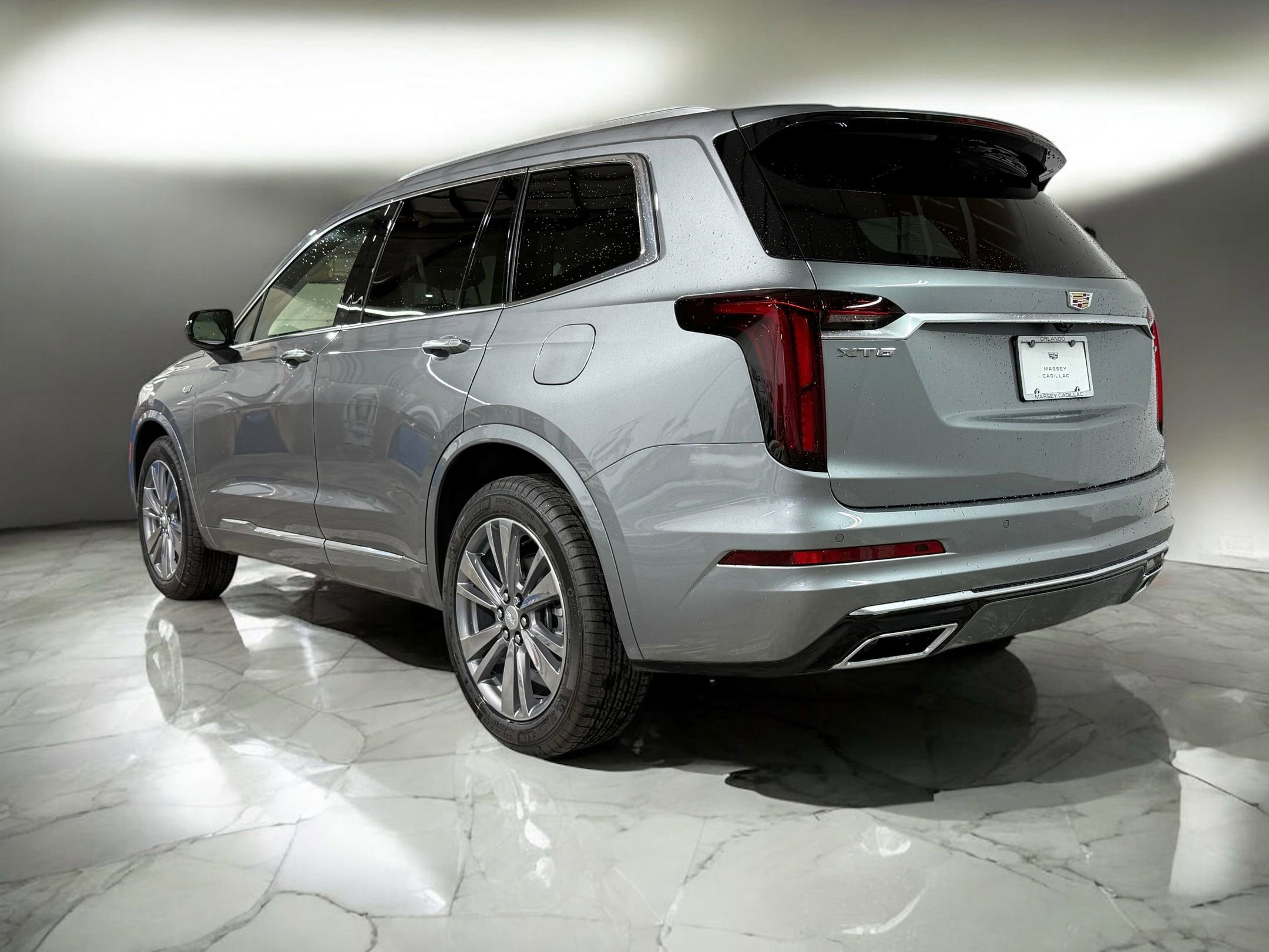 2025 Cadillac XT6 Premium Luxury photo 2