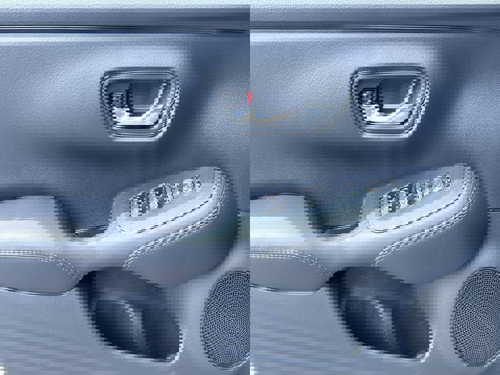 2026 Honda HR-V EX-L photo 12