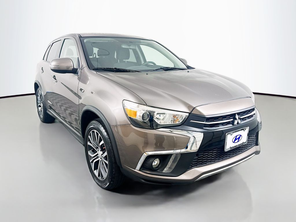 2019 Mitsubishi Outlander Sport SE photo 2