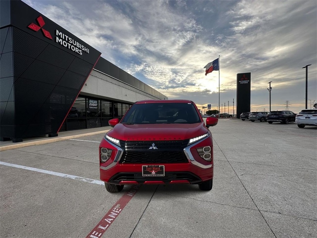 2025 Mitsubishi Eclipse Cross SEL photo 3
