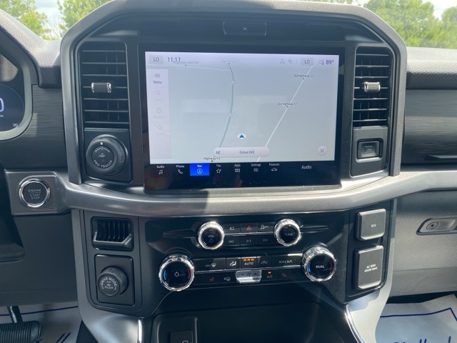 2025 Ford F-150 XLT photo 3