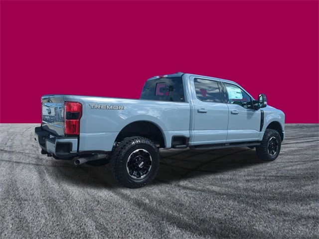 2026 Ford F-350 photo 3