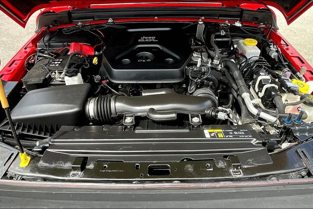 2020 Jeep Wrangler Unlimited Sahara photo 11
