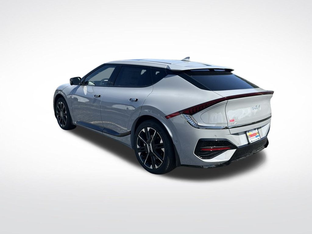 2025 Kia EV6 GT-Line photo 3