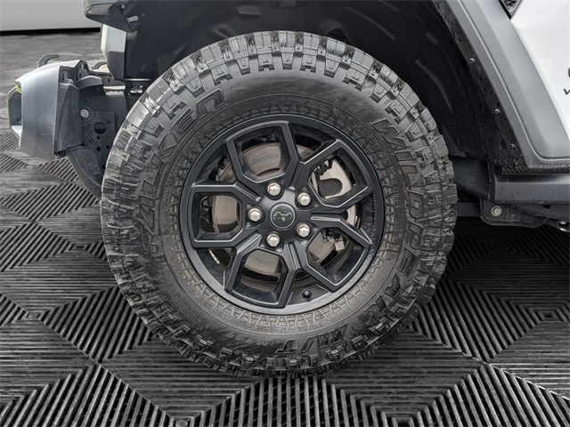 2024 Jeep Wrangler Willys photo 9