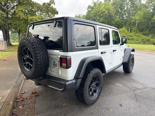 2024 Jeep Wrangler Willys photo 7