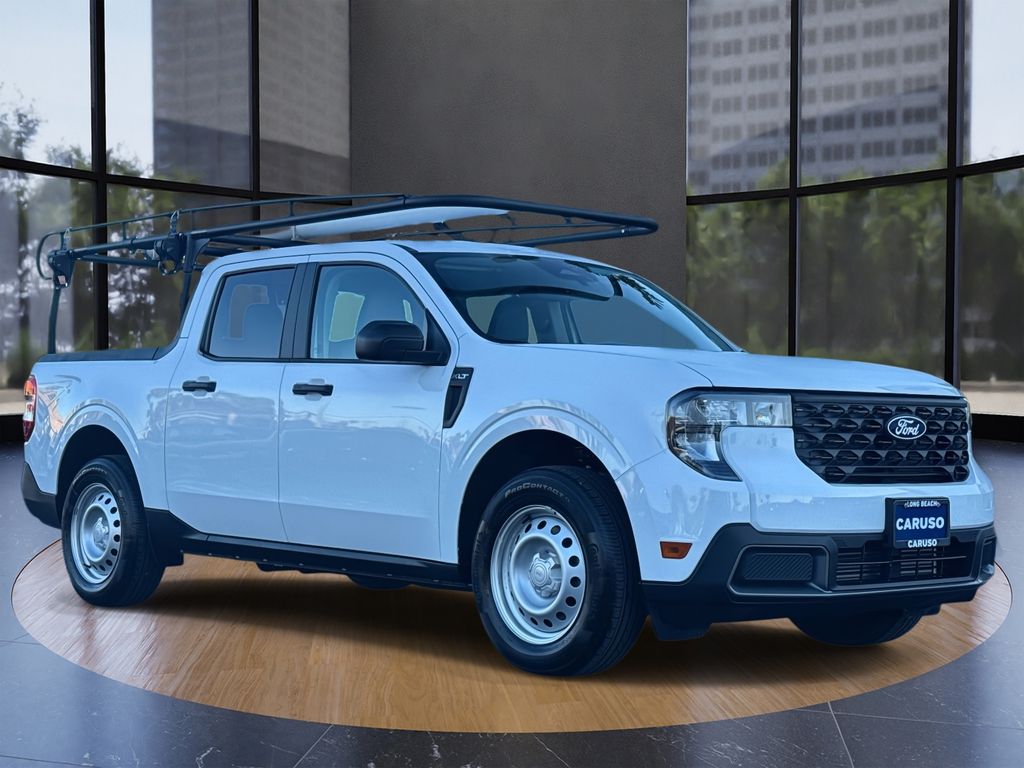 2025 Ford Maverick XLT's photo