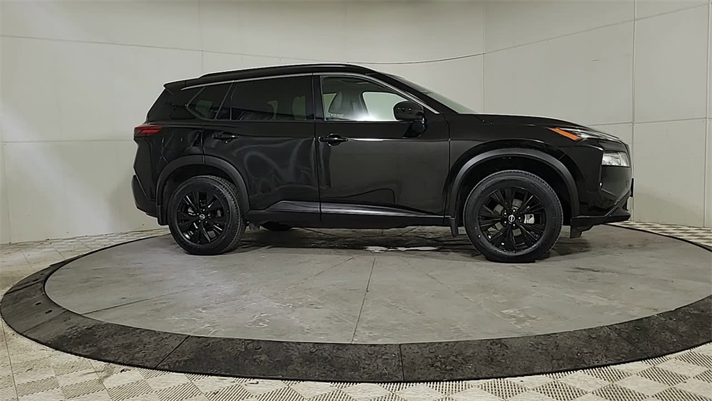 2023 NISSAN ROGUE - Image 7