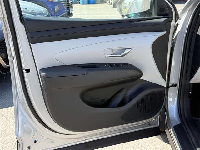 2026 Hyundai Tucson SEL photo 27