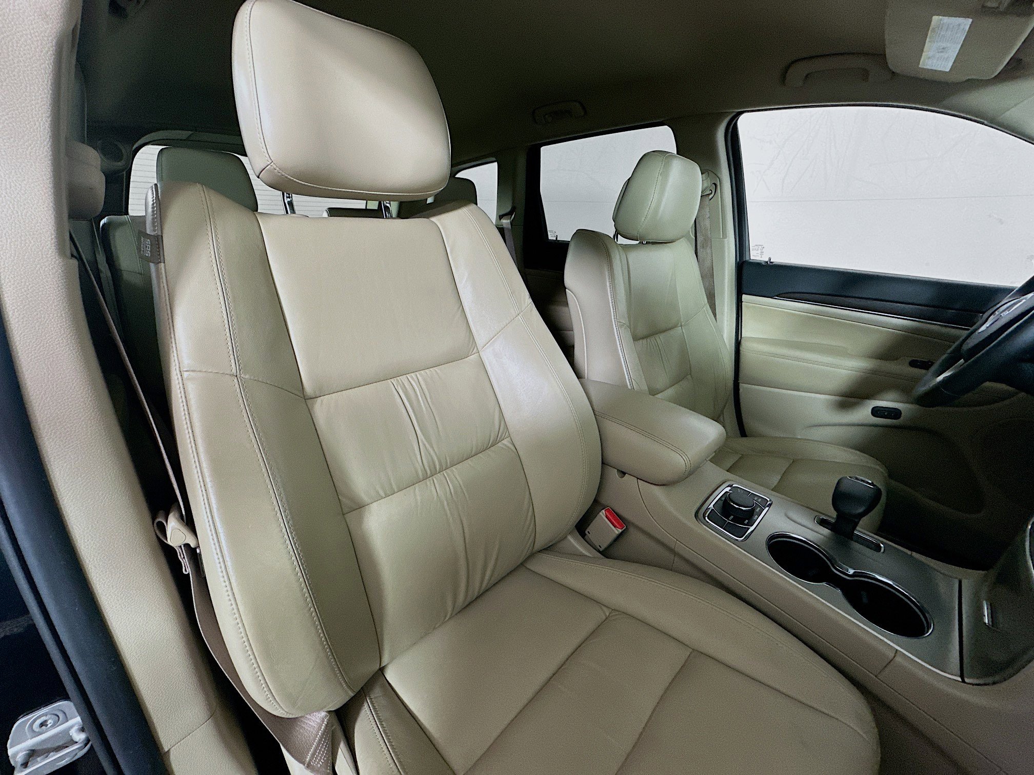 2014 Jeep Grand Cherokee Limited photo 25