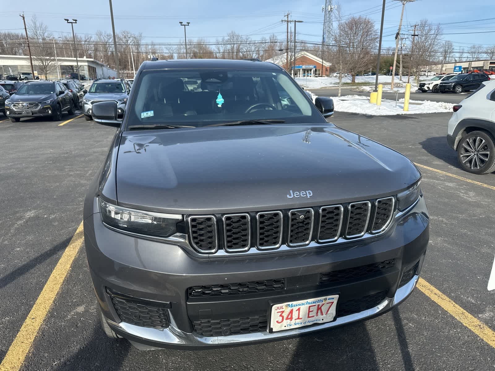2022 Jeep Grand Cherokee L Limited's photo