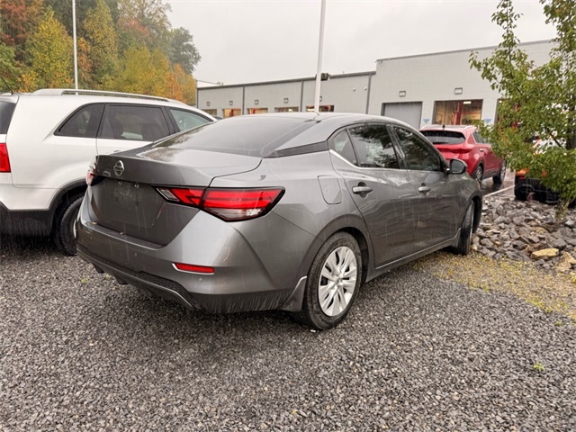 2022 Nissan Sentra S photo 4