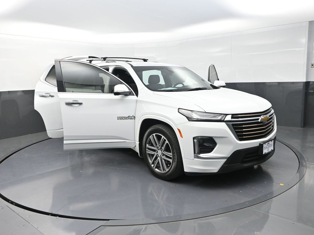 2023 Chevrolet Traverse High Country photo 25