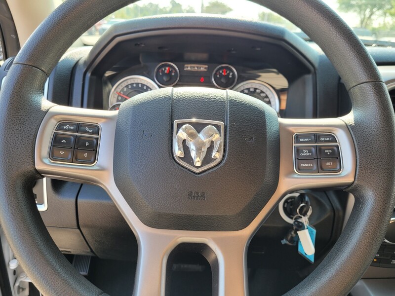 2023 Ram 1500 Classic SLT photo 20