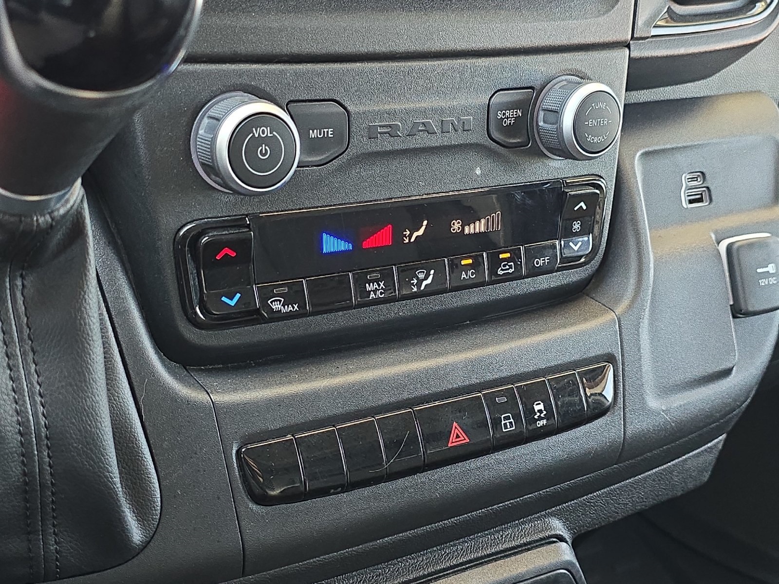 2023 Ram ProMaster 2500 Base photo 14