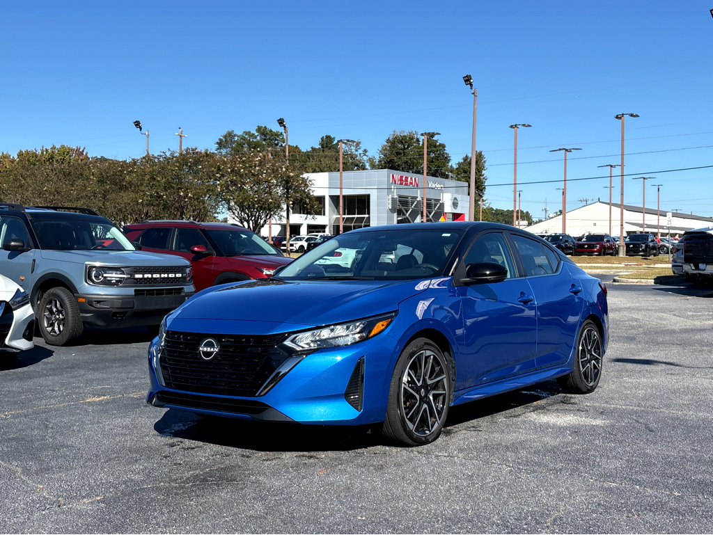 2025 Nissan Sentra SR photo 3