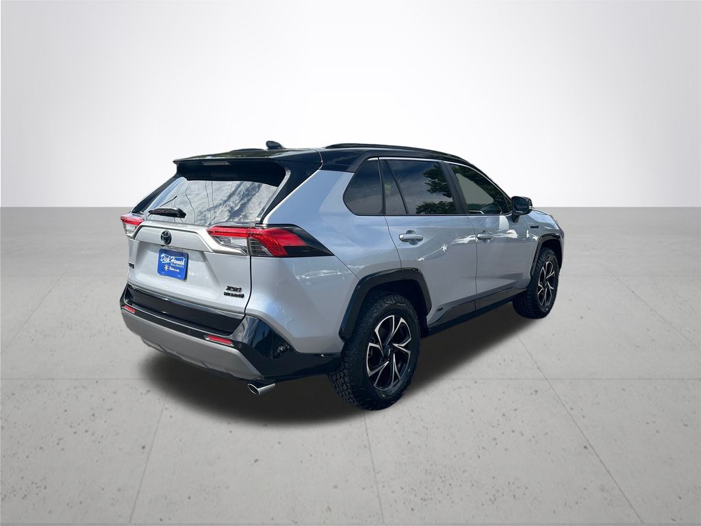 2020 Toyota RAV4 Hybrid XSE photo 7