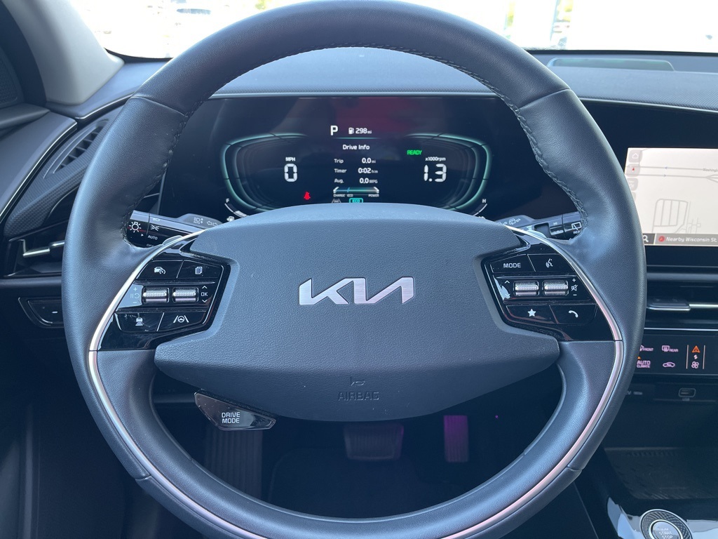 2023 Kia Niro Plug-In Hybrid EX photo 9