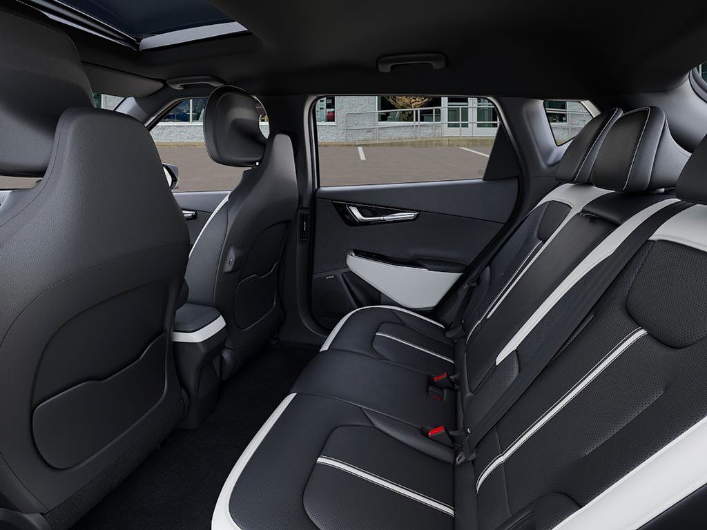 2025 Kia EV6 GT-Line photo 16