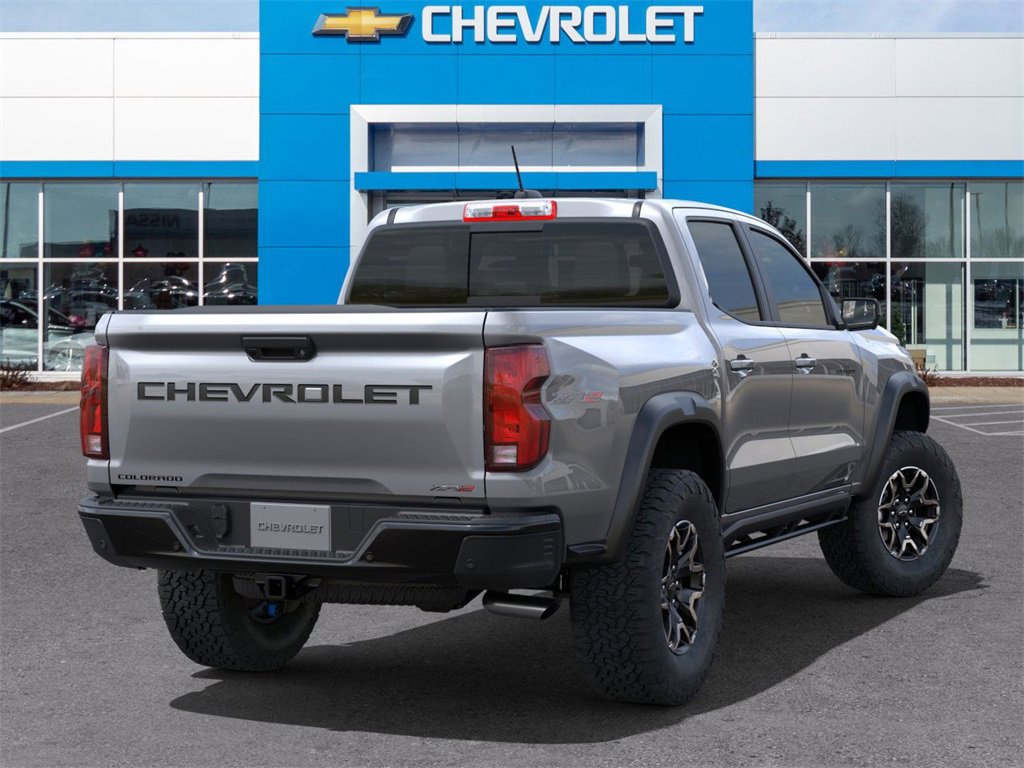 2025 Chevrolet Colorado ZR2 photo 4