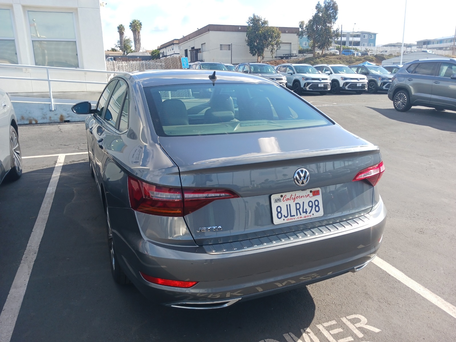 2019 Volkswagen Jetta R-Line photo 4