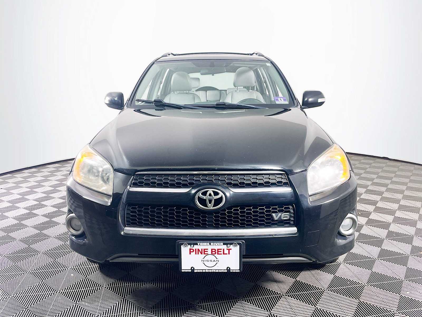 2011 Toyota RAV4 Limited photo 2