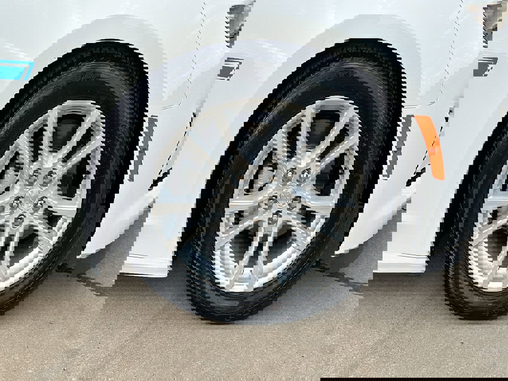 2021 Chevrolet Camaro 1LS photo 10