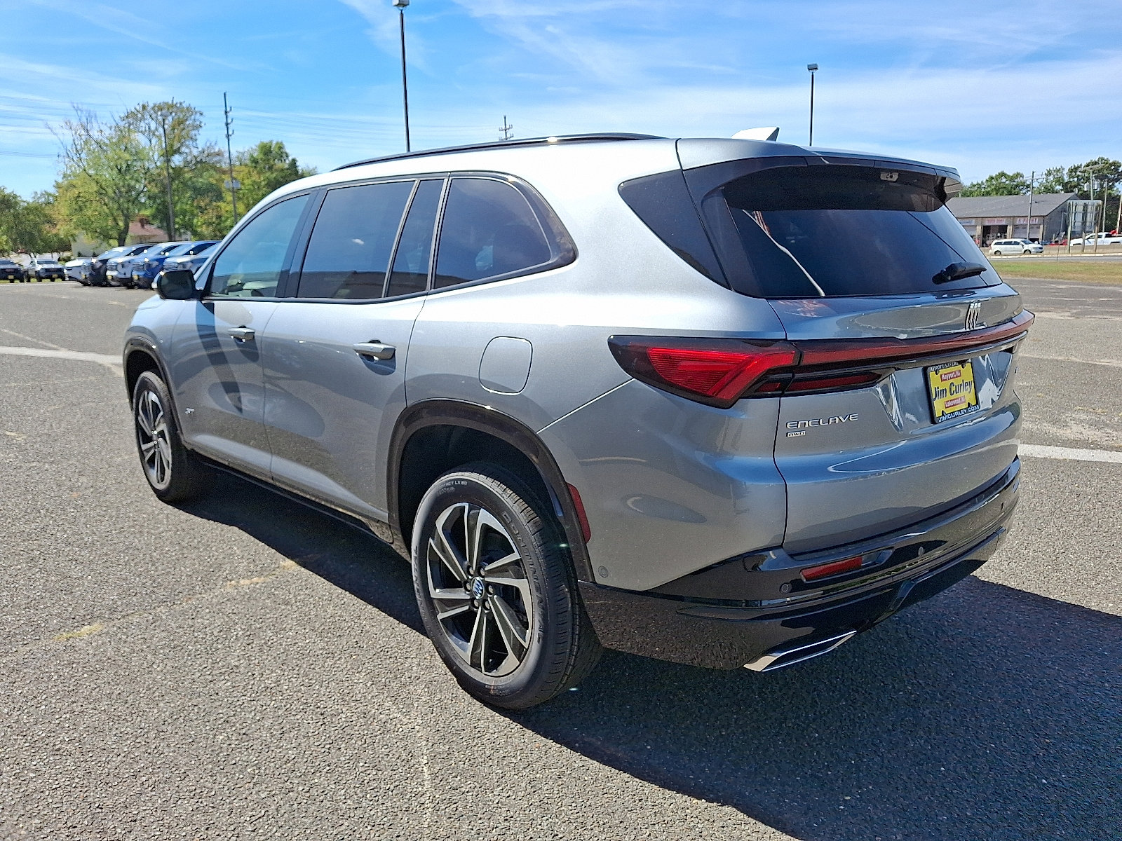 2026 Buick Enclave Sport Touring photo 3