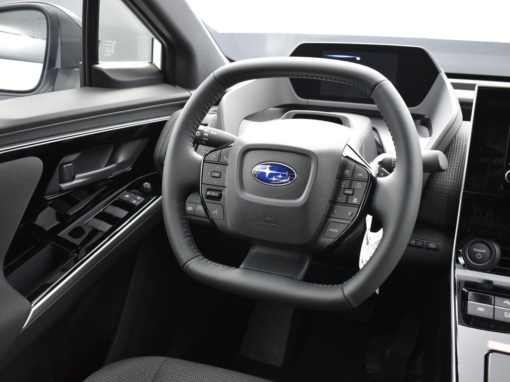 2025 Subaru Solterra Premium photo 13