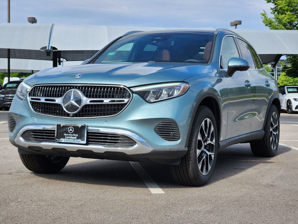 2026 Mercedes Benz GLC 350e 4MATIC photo 4