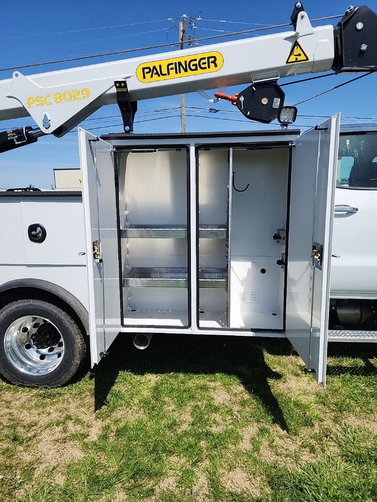 2024 Chevrolet Silverado 6500HD Work Truck photo 15