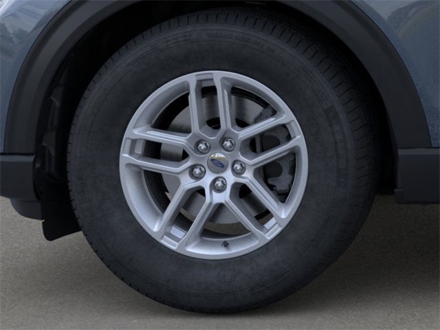2025 Ford Explorer photo 14