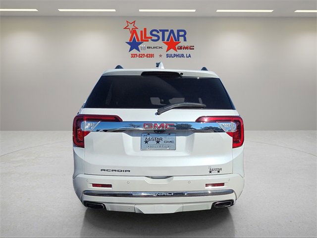 2023 Gmc Acadia Denali photo 2