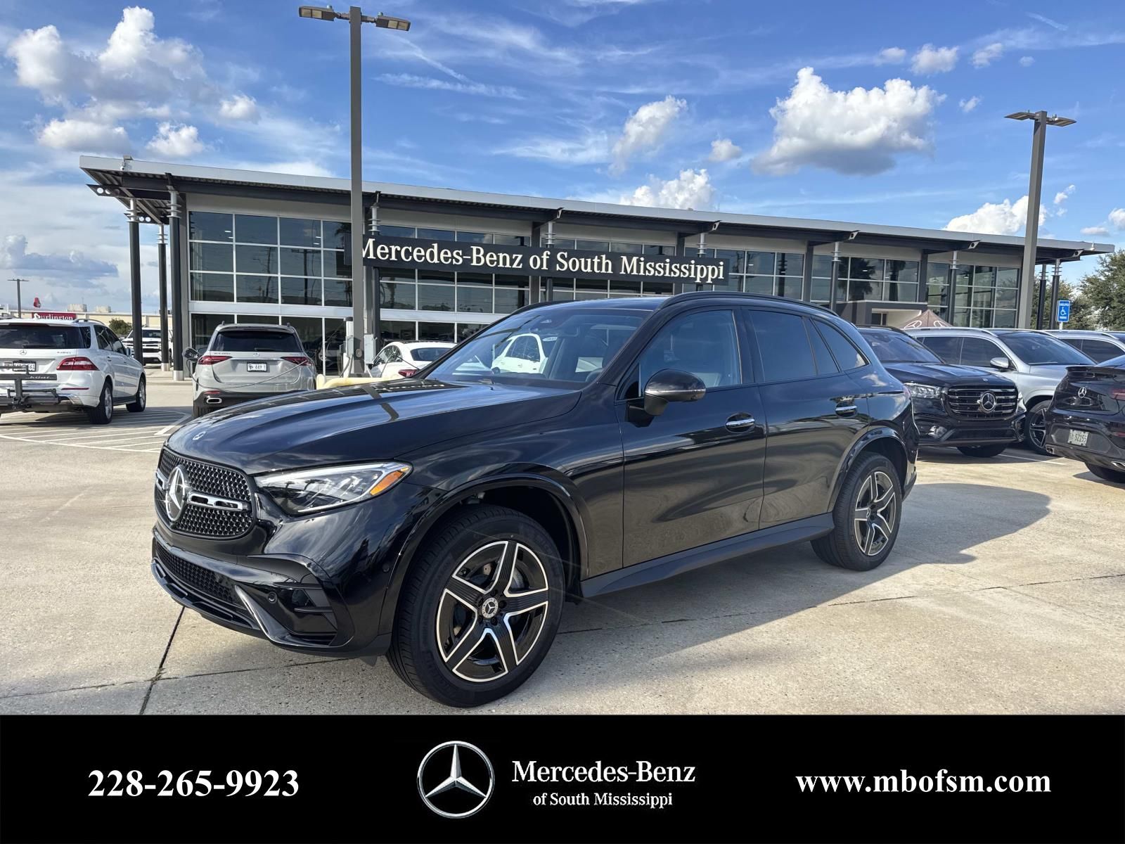 2026 Mercedes-Benz GLC Base's photo