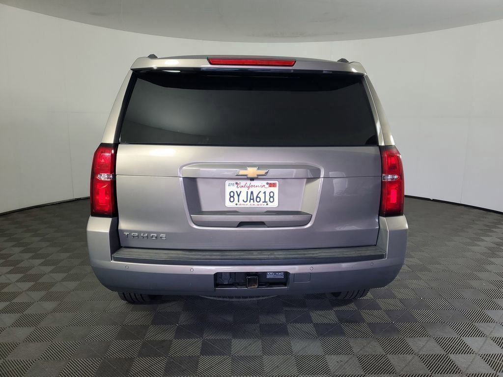 2018 Chevrolet Tahoe LS photo 4