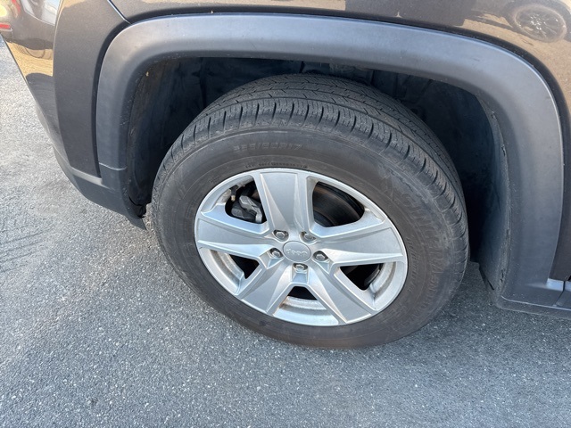 2022 Jeep Compass Latitude photo 3