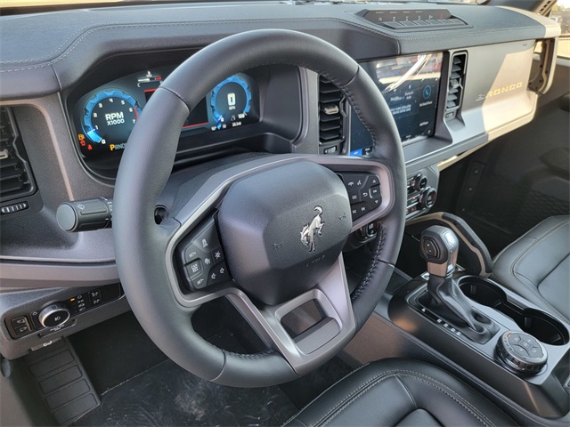 2025 Ford Bronco Badlands photo 12